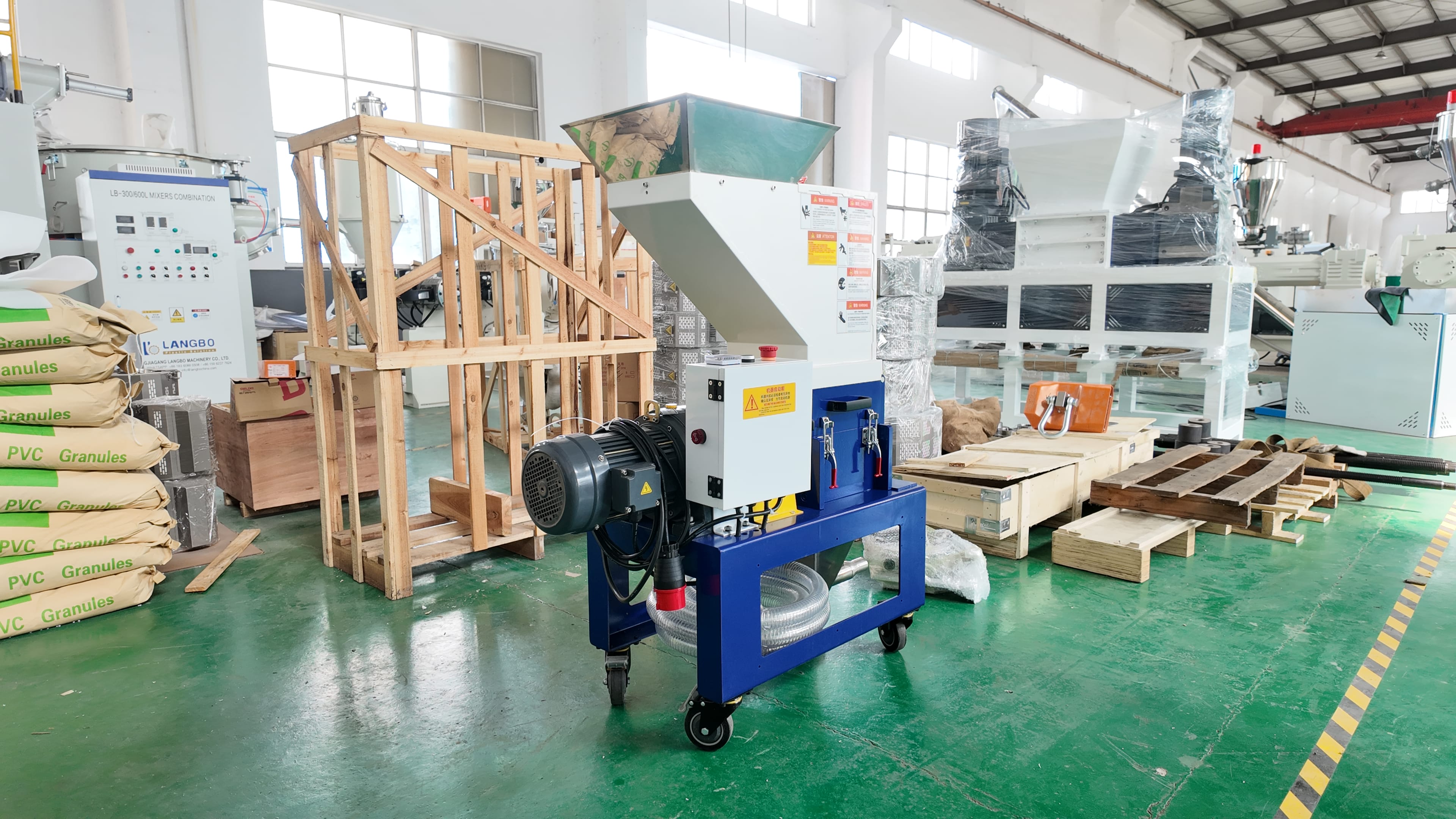 Injection Waste Online Crushing Machine Low Speed Silence Crusher