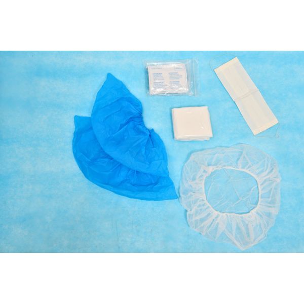 Waterproof Disposable PE Visitor Coat Set With ISO9001 Certified