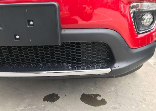 Jeep Compass 2017 Auto Body Trim Parts , Chromed Front Bumper Lower Garnish