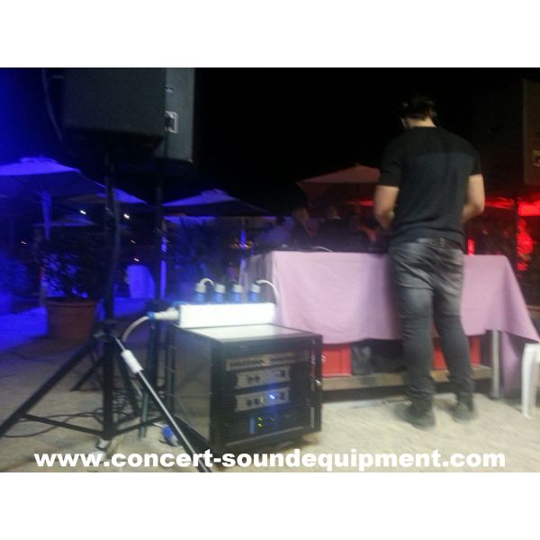 High Output 2x2400W FP 14000 Switching Power Amplifier With NOVER Power Capacitors