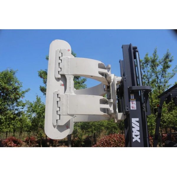 3.5 Ton Rough Terrain Forklift With Japanese Engine Forklift